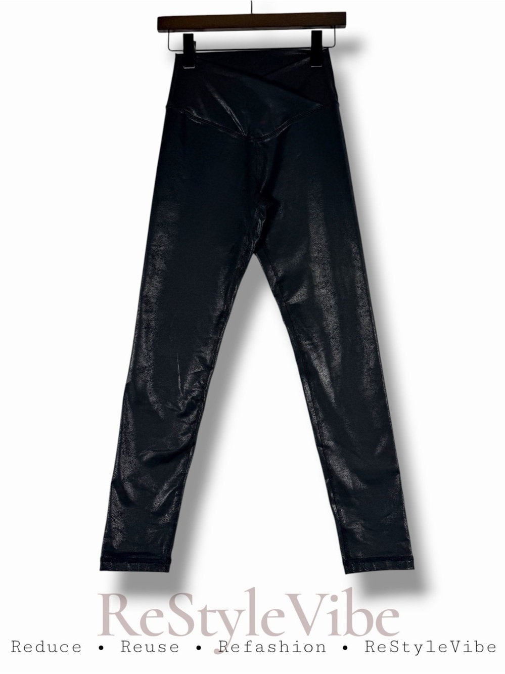 OFFLINE by AERIE Women’s Size M Leggings High Rise Fit Vegan Faux Leather Style